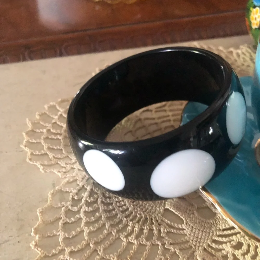 Vintage Black & White Polka-Dot Lucite Bangle Bracelet